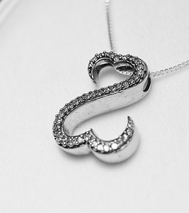 Heart necklace: The most notable symbol for love, heart jewelry makes the perfect gift to show a loved one how much they mean to you. At Kay, our collection of heart jewelry has an array of beautiful heart necklaces in all your favorite metals such as gold, sterling silver and rose gold.