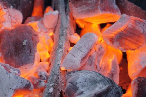 Natural Fibre Firelighter 15kg Real Lumpwood Hardwood Restaurant Charcoal