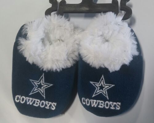 Pick team /& size Football Infant Newborn Baby Booties Slippers NEW Shower Gift