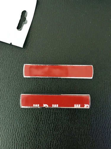2 X MERCEDES AMG SILVER Side Wing Badge Emblem C E A S SL SLK CLASS