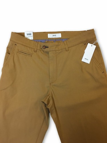 BRAX Everest Regular Fit Stretch Pantaloni Chino in marrone chiaro RRP £ 112.00