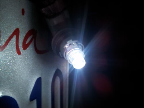 2 x White LED T10 194 168 921 T8 SMD Interior Wedge License Plate Light Bulbs
