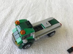LEGO CREATOR: Chopper Transporter (31043) Complete, no instructions
