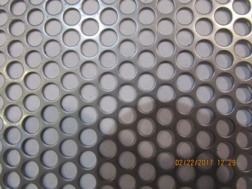 1//4/" HOLES 20 GAUGE--11/" X 11/"- 304 STAINLESS STEEL PERFORATED SHEET