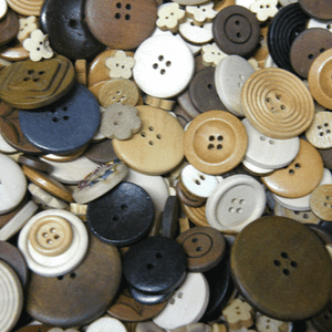 50 x Mixed Assorted Brown Coloured Wooden Buttons *NEW* UK STOCK B49