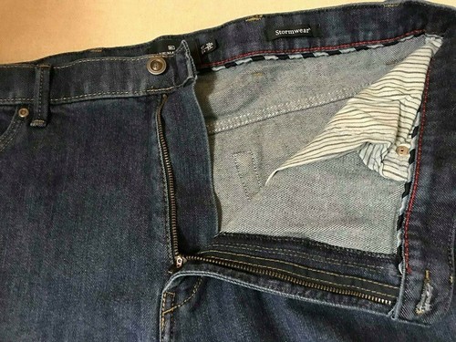 M/&S BLUE JEANS W32 L33 di memoria Stretch Regular Fit Stormwear Nuovo di zecca da uomo