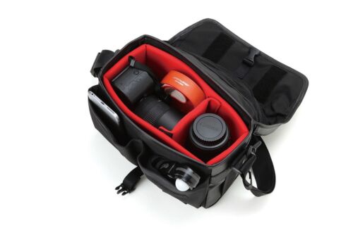 Artisan & Artist Wetterfeste Kameratasche Water Resistant Camera Bag WCAM 7500N 