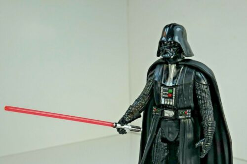 STAR WARS HASBRO Classic Darth Vader & Red Lightsaber figure Loose NEW! 
