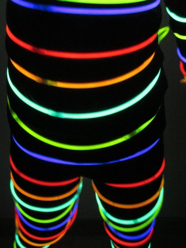 100x Knicklichter Leuchtstäbe Disco Party Karneval Mitgebsel Festival Event NEU