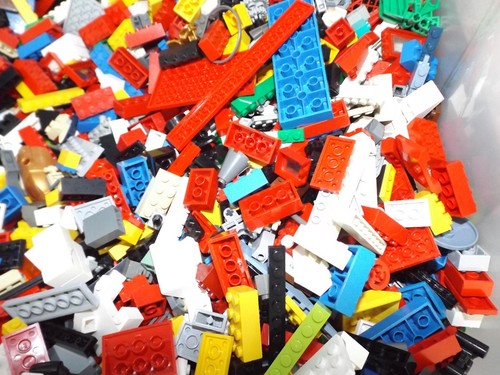 LEGO 1000G JOB LOT COLLECTION LOTS OF NICE QUALITY PARTS.BASES BRICKS BARS