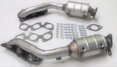 2007-2009 Toyota FJ Cruiser 4.0L Both D//S /& P//S Manifold Catalytic Converters