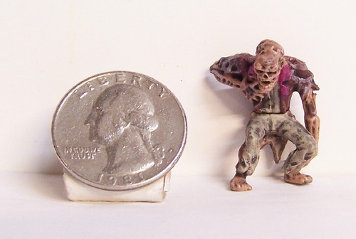 ZOMBIE PLANET COMPLETE SET 9 Figures 1.5/" Toys Figurines Characters Zombies