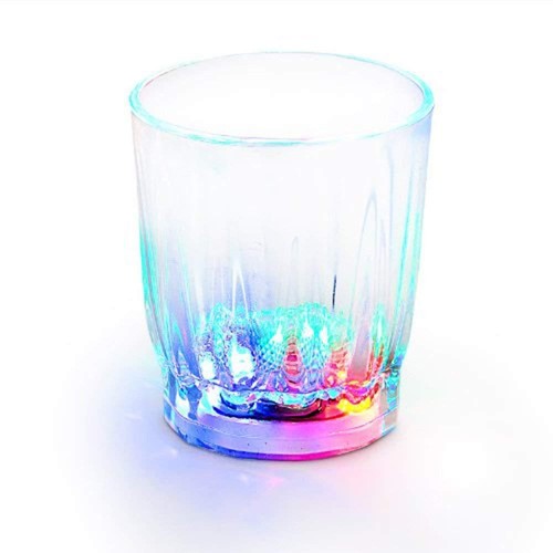 8 en plastique DEL clignotant verres Light Up lumineux Barware Mariage Fête UK