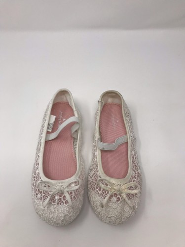 NEW JUMPING BEANS Toddler Girl/'s LIL OLIVE White Lace Dress Shoes 150P