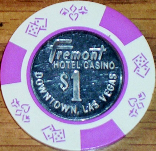 Old $1 FREMONT HOTEL Casino Poker Chip Vintage Antique BJ Mold Las Vegas NV 1989