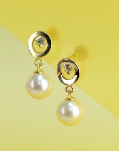 14k Yellow or White Gold Genuine Pearl CZ Round Stud Earrings with Screw Back