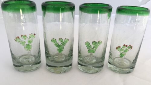 SET OF 4 MEXICAN TEQUILA SHOT GLASSES HANDBLOWN WITH PRICKLY PEAR CACTUS INSIDE
