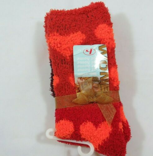 Slipper Fuzzy Heart Hearts Pattern Crew Socks Womans Size 9-11 SOFT Cozy A 