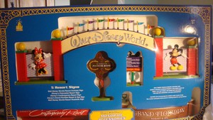 Disney Parks WDW MONORAIL ACCESSORIES Set Contemporary Polynesian Sign Playset | eBay