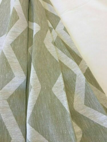 Patrón de Berfield Marrakech Malva Zig Zag material de tela de cortina 137 Cm de Ancho