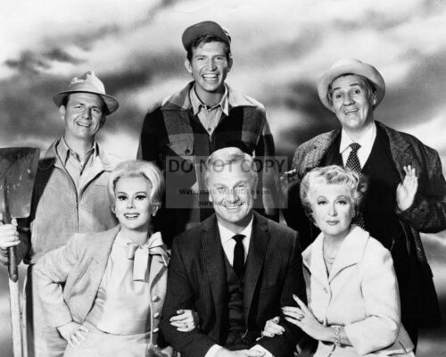 /"GREEN ACRES/" PARTIAL CAST FROM THE CBS TV SITCOM SS010 8X10 PUBLICITY PHOTO