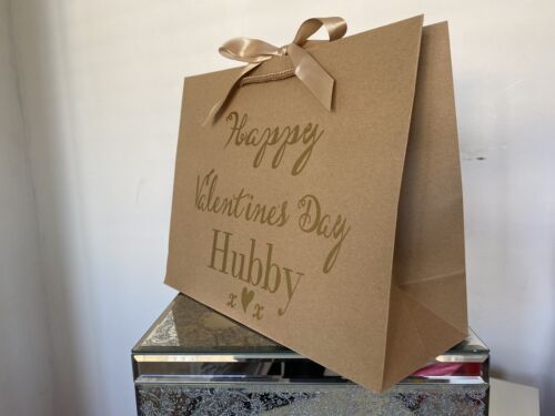 Valentine/'s Day Gift Bag Wrap  Medium or Large Bags Personalised With Name