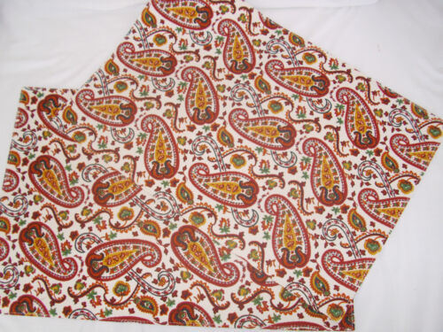 2 Placemats & 2 Napkins CHELSEA PAISLEY Longaberger new in bag 