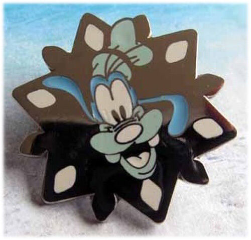 Disney Pin Collection 2007 Hotel Hidden Mickey Snowflake Goofy WDW 