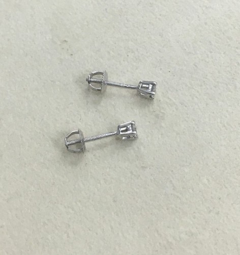 10K White Gold Natural Round Cut White Diamond Solitaire Stud Earrings 0.13 Ct