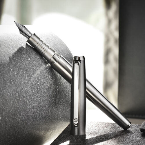HongDian 517S Stainless Steel Fountain Pen EF Nib Noble Silver Converter Ink Pen