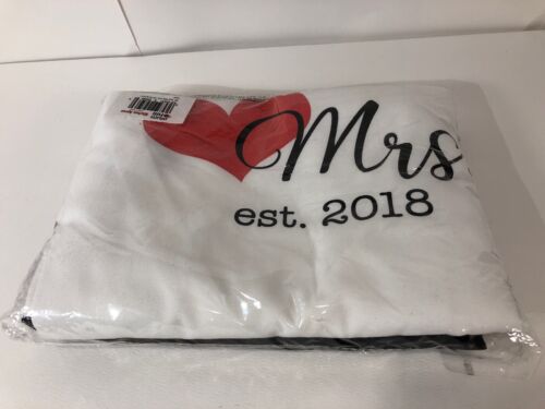 and Mrs Bridal Mr 2018 His and Hers Wedding Aprons for Couples Aprons Est