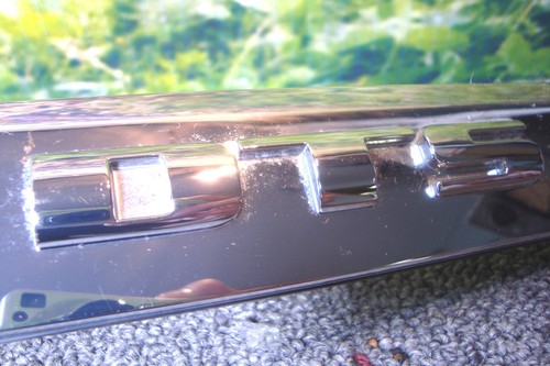 MOLDING Chrome Trim MoldingTrunk Lid W//Emblems CADILLAC 15815751 DTS 06-2011 Z8