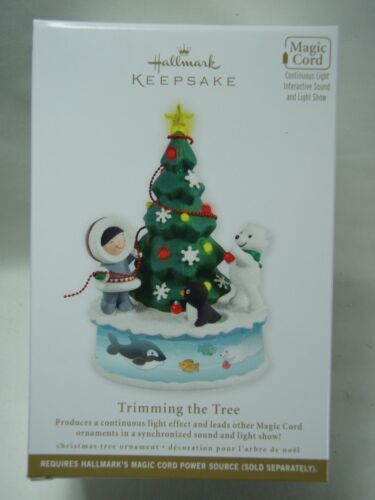 2012 Hallmark Keepsake Ornament Trimming The Tree Frosty Friends B9