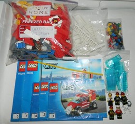 LEGO City 60004 FIRE STATION Minifigs Booklets 100% COMPLETE