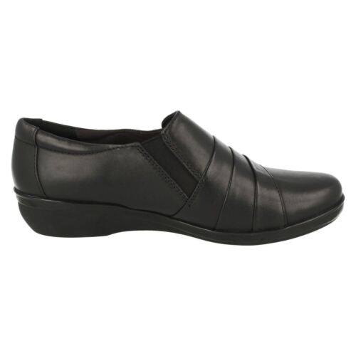 Ladies Clarks Everlay Luna Black Or Dark Brown Leather Casual Trouser Shoes