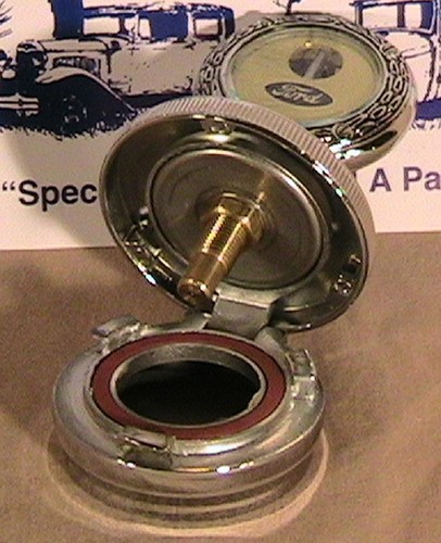 30-31 Model A Ford Ratrod Streetrod Locking Motometer and Radiator Cap