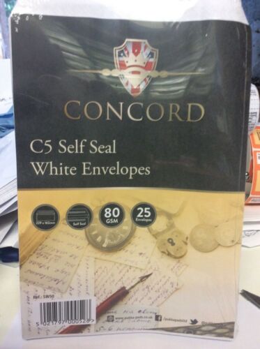 Pack of 25 C5  SELF SEAL White Envelopes  162mm x 229mm