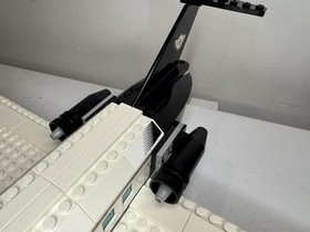 LEGO CITY: Airport VIP Service (60102) Near Complete