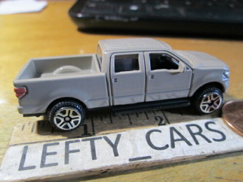 2009 Sand FORD F-150 HardTop 4Door Crew Cab Pick Up Truck Scale 1//64 NO BOX!
