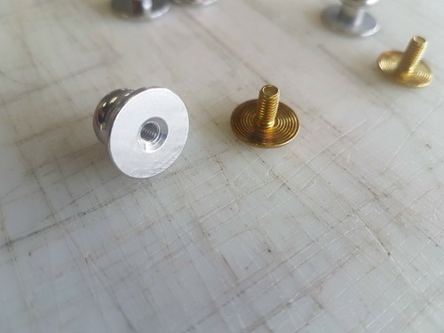 Chicago Screw Nail Stud Fastener 12-Pack Sam Browne Solid Brass Button Studs