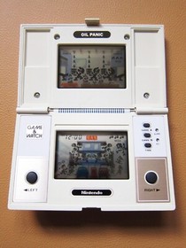 NINTENDO Oil Panic Game and Watch in Excellent Condition (OP-51) 1982