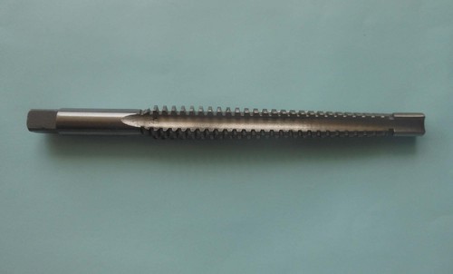 High Quality TR20 x 3 Trapezoidal Metric HSS Left Hand Thread Tap