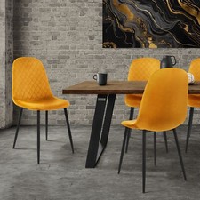 Juego de 4 sillas de comedor de terciopelo mostaza asiento con patas metálicas