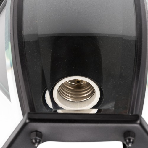 Durable Portfolio 7.68-in W Elegant Matte Black Outdoor Flush-Mount Light New