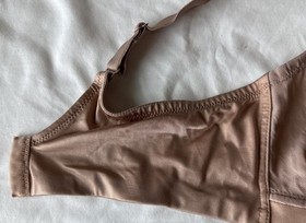 Wacoal Elevated Allure Wirefree Bra 38D Beige 852336 Sheer Lightweight Uplift
