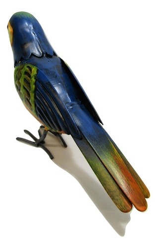 Small Rustic Colorful Tropical Parrot Rain Forest Metal Tin Bird Figure
