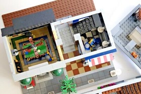 LEGO 10246 Creator Detective's Office — Complete Set! Excellent Condition!