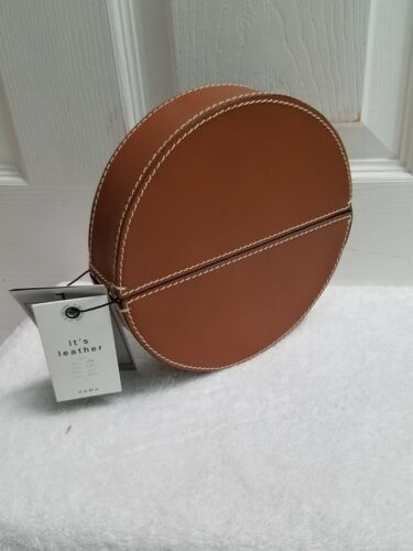 Details about  / ZARA BROWN AND WHITE STUDIO OVAL LEATHER MINAUDIERE BAG REF 8150//8152// 104 NWT!