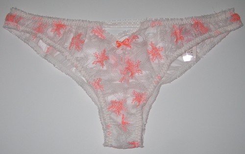 VICTORIA/'S SECRET CORAL FLORAL LACE CRISS CROSS CUTOUT STRAPPY CHEEKINI PANTIES