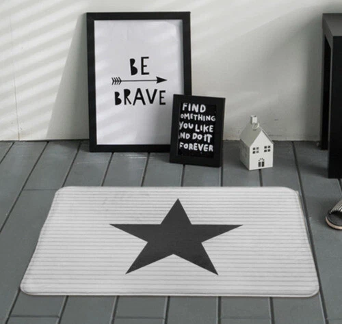 Gestreifte Tür- & Bodenmatten aus Polyester